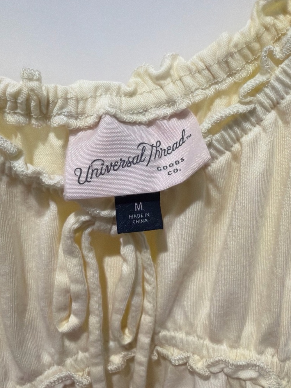 Universal Thread Pale Yellow Ruffle Crop Tank - Picture 3 of 3